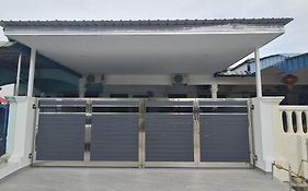 Mersing Little Homestay II